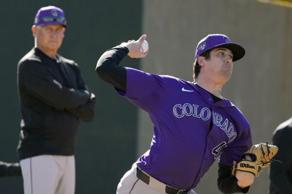 New uniform designs drawing plenty of scrutiny during opening days